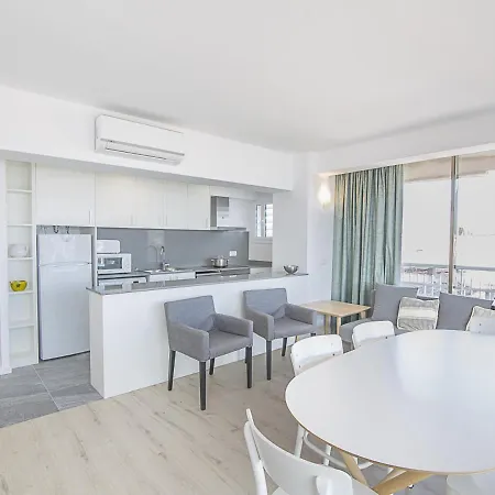 Apt. Jaume Ii Apartment